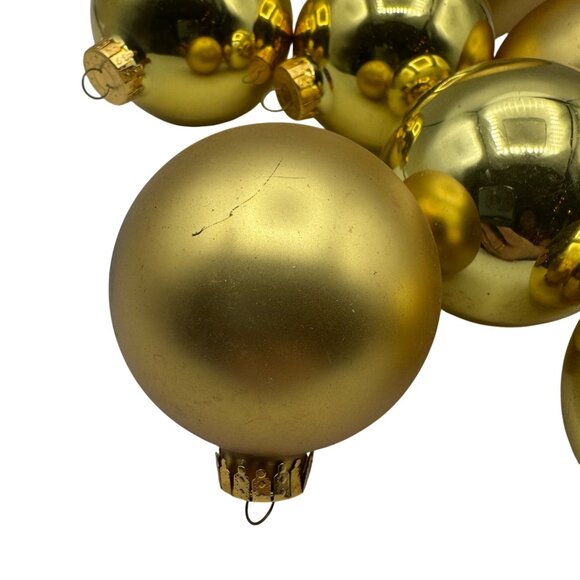 Gold Christmas Tree Ornament Set Of 6 In Various Sizes Shiny & Matte Finish - Picture 3 of 7